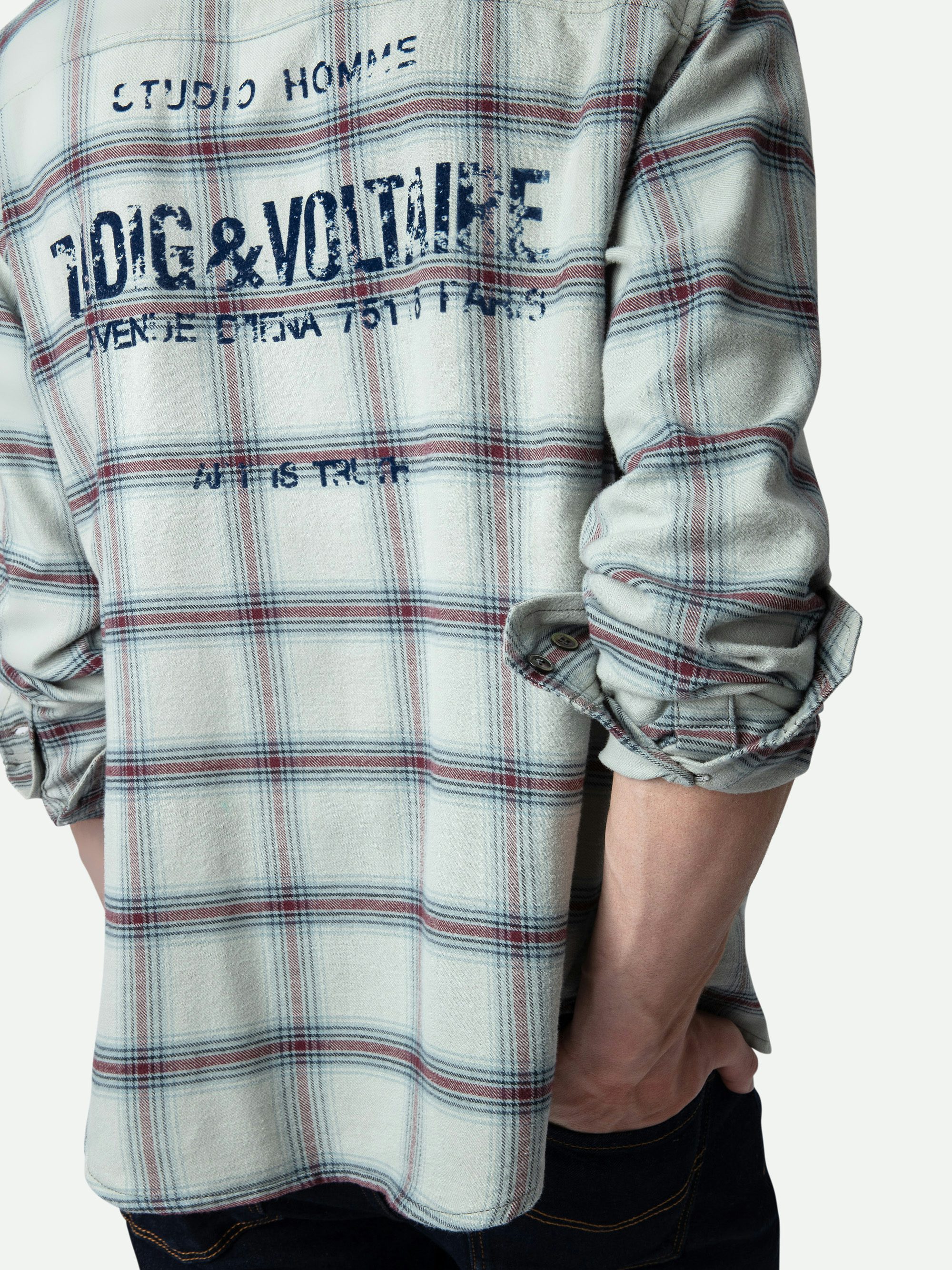 Camicia Stan - Camicia con bottoni in flanella di cotone grigia con motivo a quadri e stemma Studio Homme in tessuto floccato con effetto consumato sul retro.